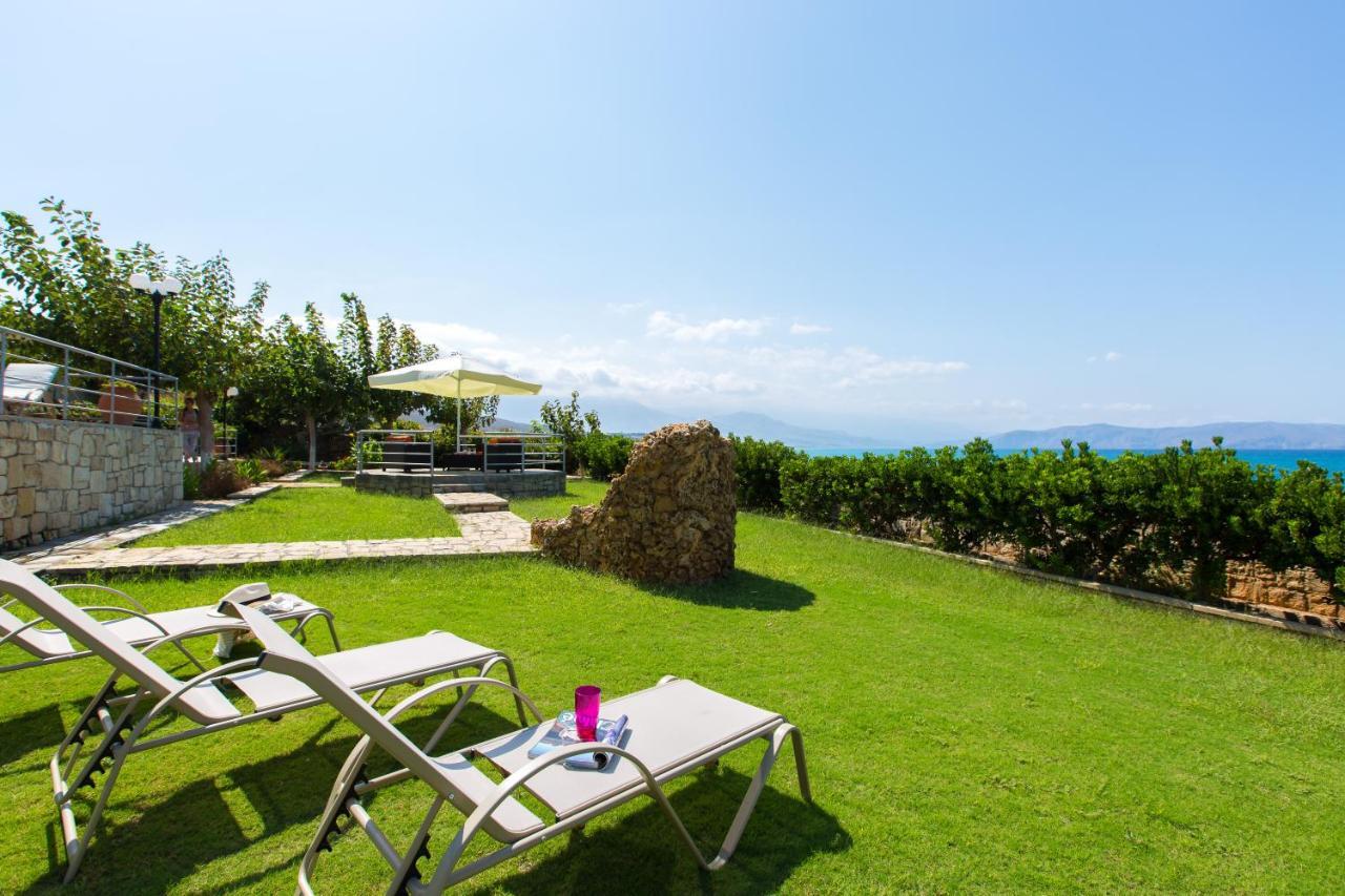 Beachfront Family Villa Katerina With Private Pool, Playground, Bbq & Amazing Sea Views! Petres  Экстерьер фото