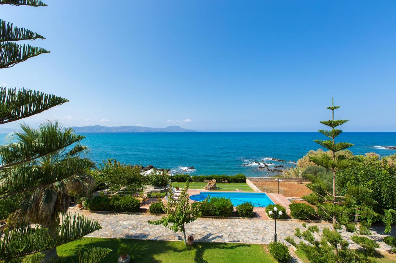 Beachfront Family Villa Katerina With Private Pool, Playground, Bbq & Amazing Sea Views! Petres  Экстерьер фото